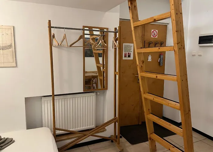 Home In Krakow Silvio\'S Apartments